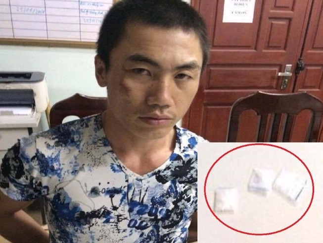Cảnh sát cơ động quật ngã đối tượng mang ma túy