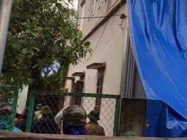 Vợ đi lao động nước ngoài trở về bị đâm chết