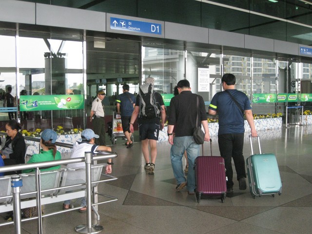 Cung cấp đường dây nóng tại các sân bay