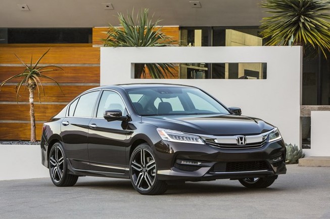 Chiêm ngưỡng thiết kế hoàn toàn mới của Honda Accord 2016