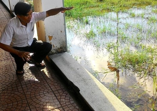 Trường 3 tầng lún cả mét, hàng trăm học sinh sơ tán khẩn