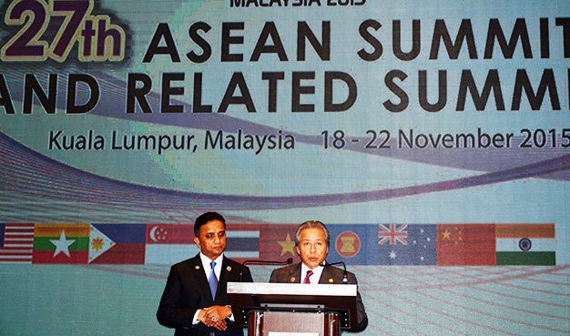 Các ngoại trưởng ASEAN lại 'cực kỳ quan ngại' về biển Đông