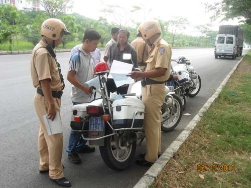 CSGT có quyền truy đuổi người vi phạm sang tỉnh khác?