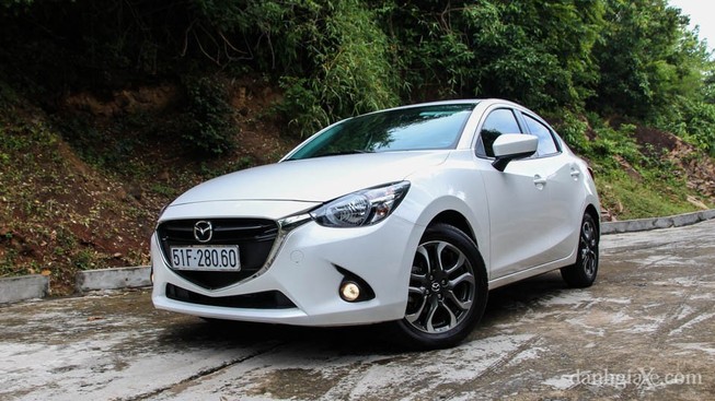 Với 600 - 700 triệu nên chọn xe sedan hạng B nào?