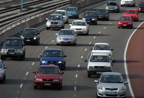 ‘Khoảng cách vàng’ để an toàn khi lái xe