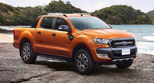 Top 10 xe bán chạy nhất trong 'tháng 2 xám'