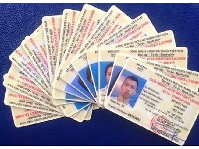 Mất giấy phép lái xe, trường hợp nào phải thi lại?
