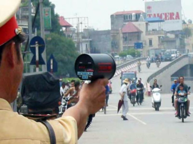 Các mức phạt xe mô tô chạy quá tốc độ cho phép