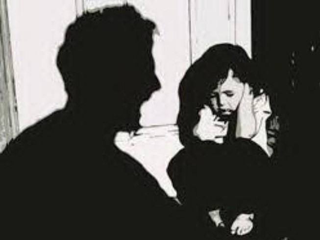 'Cười cợt mẹ đứa trẻ là thái độ độc ác'