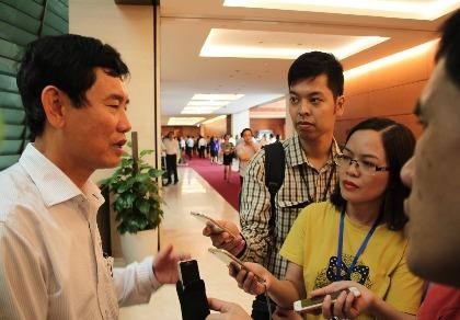 Bớt xén tiền hỗ trợ của ngư dân Quảng Bình, xử thế nào?