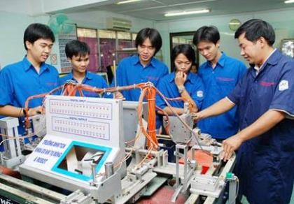 Đào tạo nghề ở Việt Nam quá nặng về lý thuyết