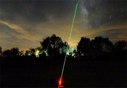 Thủ tướng yêu cầu Bộ Công an điều tra máy bay bị chiếu tia laser