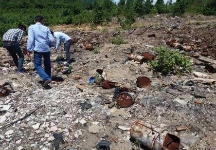 Phát hiện thêm 5 điểm với hàng tấn rác thải từ Formosa