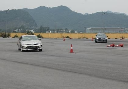 Phát hiện nhiều sai phạm ở các trung tâm đào tạo lái xe