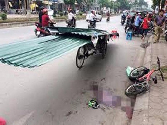 Hai người chết do tôn cứa cổ, yêu cầu siết xe thô sơ