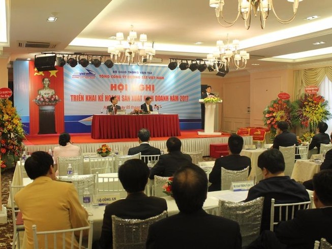 Khó khăn ngành đường sắt phải được nhiều người biết