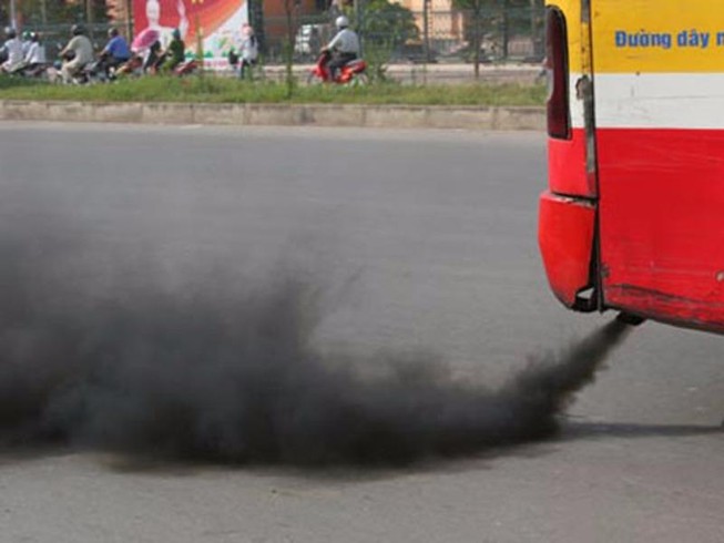 Bộ GTVT lên tiếng về những lùm xùm lộ trình khí thải