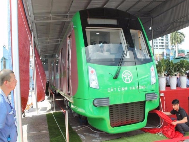 Mở cửa tuyến metro đầu tiên ở Việt Nam