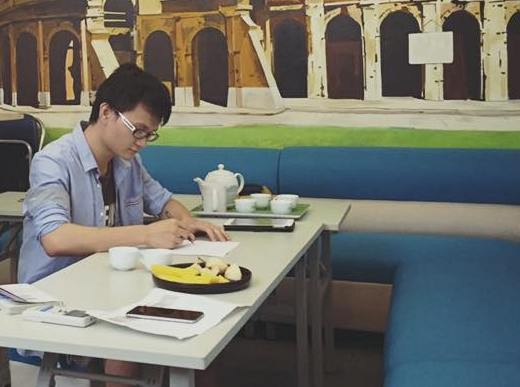 Bỏ ĐH Kiến trúc, đi bán kem để vẽ truyện tranh