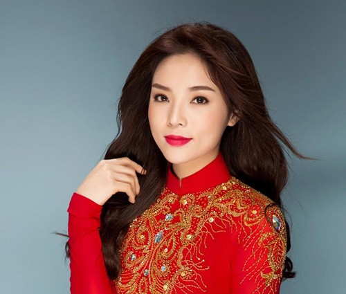 Hoa hậu Kỳ Duyên làm giám khảo 'Duyên dáng áo dài' TP.HCM