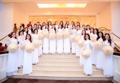 Tìm ra 15 người đẹp vào chung kết hoa hậu bản sắc Việt