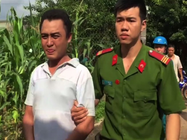Một cử nhân luật bị bắt vì... trộm chó, mèo