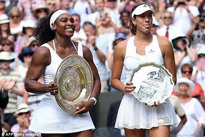 Tay vợt xinh đẹp Garbine Muguruza thích Ramos và ủng hộ Tây Ban Nha
