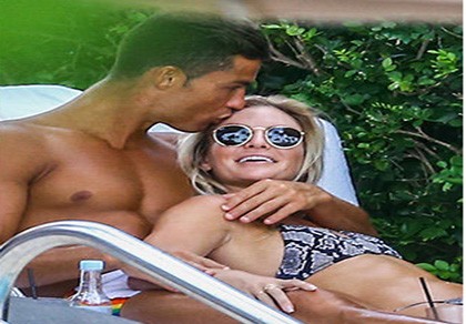Lộ diện người tình bí ẩn đầy nóng bỏng của Chirstiano Ronaldo