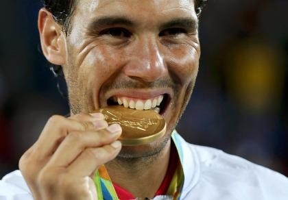 Giành HCV Olympic Rio: Nadal rơi nước mắt ngày trở lại đỉnh vinh quang