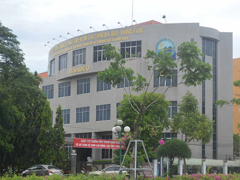 Một công ty biếu Sở Xây dựng 1,7 tỉ đồng - ảnh 1