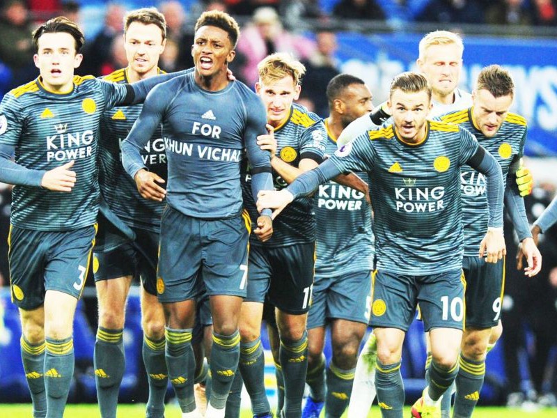 Chữ ‘Sài Gòn’ trên tay áo Leicester và trận cầu nhớ Vichai