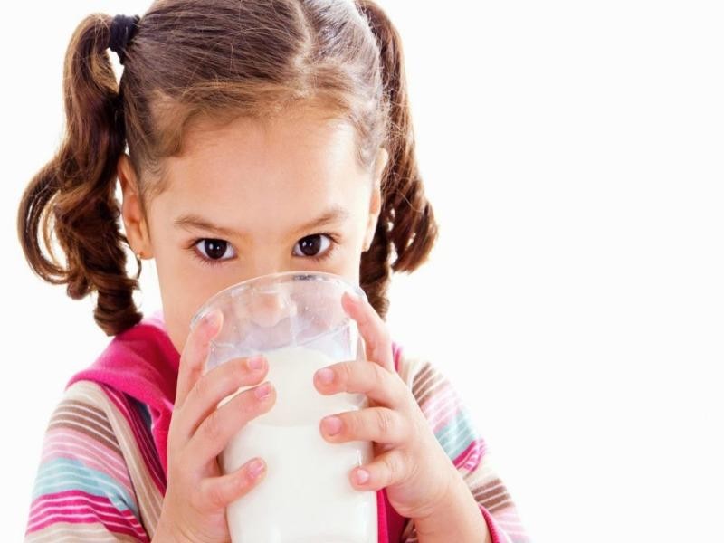 Những bệnh gì không nên uống sữa vào buổi sáng?  - ảnh 1