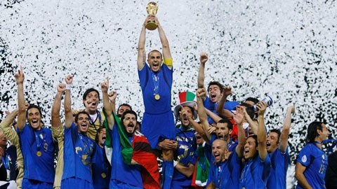Ký ức World Cup: Cú 'thiết đầu công' vỡ tan giấc mộng vàng - ảnh 1