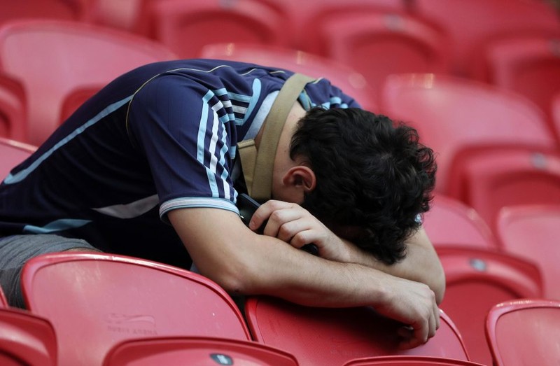 Fan khóc hết nước mắt vì Argentina và Messi chia tay World Cup - ảnh 11