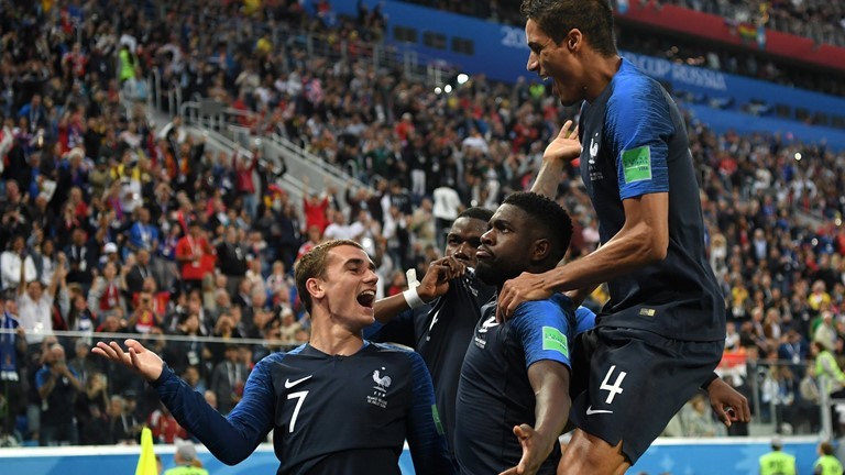 Trung vệ hóa người hùng, Pháp loại Bỉ vào chung kết World Cup - ảnh 9