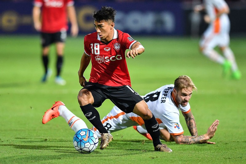 Quang Hải, Chanathip và Etheridge tranh xuất sắc nhất châu Á - 3