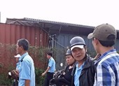 Bị chậm lương, 200 nhân viên xe buýt tập trung phản đối