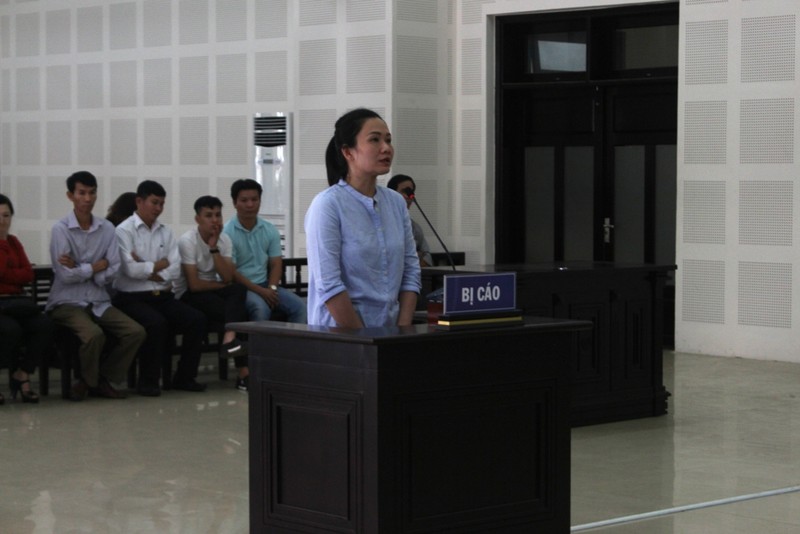TuyÃªn Ã¡n chung thÃ¢n 'siÃªu lá»«a' chiáº¿m Äoáº¡t hÃ ng chá»¥c tá» Äá»ng - áº£nh 1