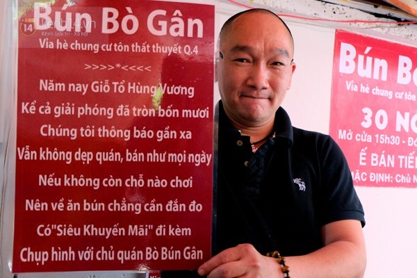 Quán bún bò gân 'bá đạo' nhất Sài Gòn thay bảng nội quy bằng... thơ - ảnh 1