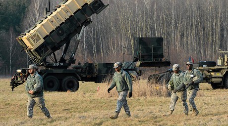 Ba Lan cân nhắc đề xuất NATO bố trí vũ khí hạt nhân - ảnh 2