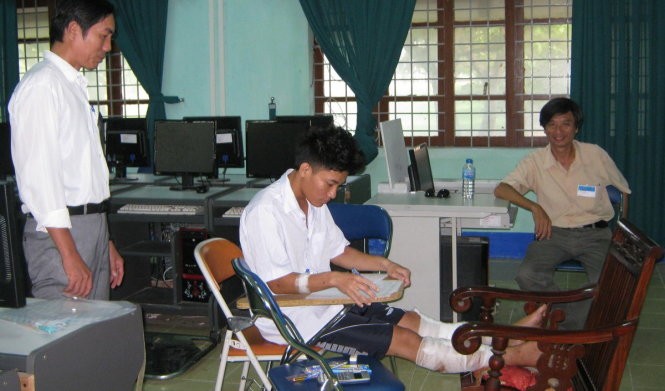 Chuyện 'vui - độc - lạ' trong ngày thi THTP quốc gia 2016 - ảnh 6