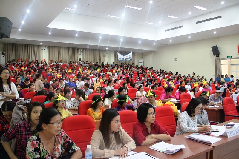 Hàng trăm nữ tiểu thương tham gia hội thi 'Phụ nữ và pháp luật' - ảnh 2