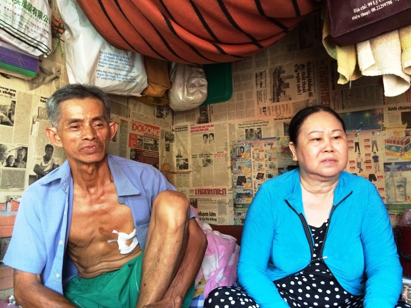 Gia cảnh khó khăn của người xe ôm bị cướp đâm trọng thương - ảnh 2