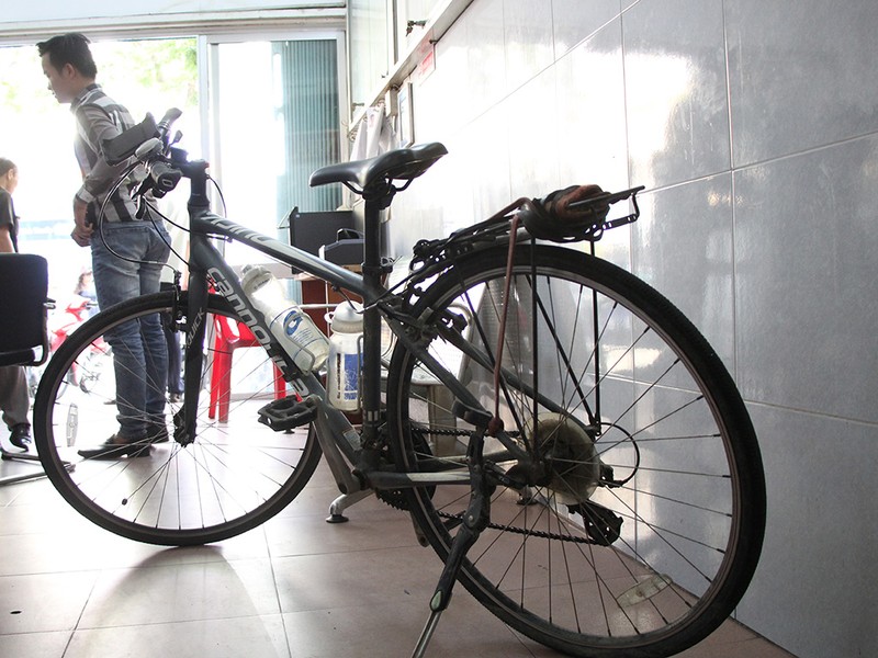 Kẻ trộm xe đạp của nữ du khách đi xuyên Việt bị bắt - ảnh 2