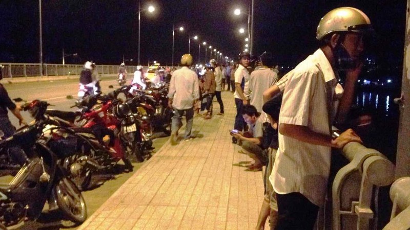 Cô gái trẻ nhảy xuống sông Đồng Nai được cứu sống hi hữu - ảnh 1