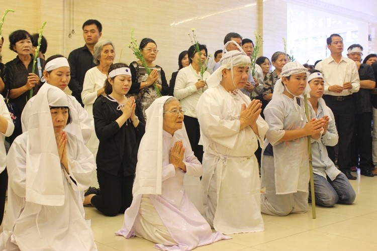 Đưa nhạc sĩ ‘Hà Nội- Niềm tin và hy vọng’ về nơi an nghỉ cuối cùng - ảnh 3