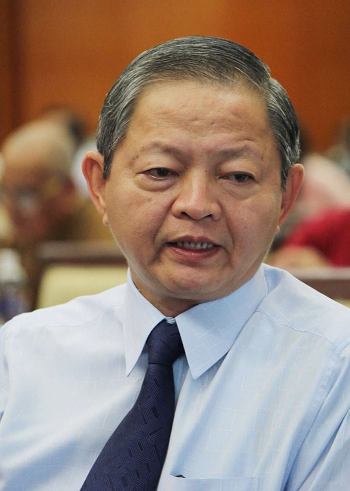 Ông Lê Văn Khoa