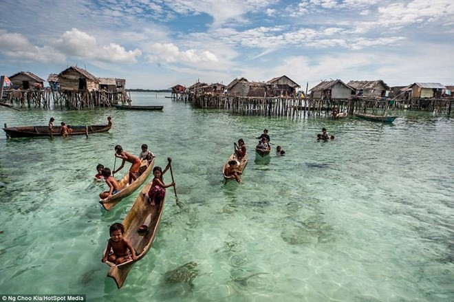 Khám phá cuộc sống như ở xứ sở thần tiên của người Bajau - ảnh 15