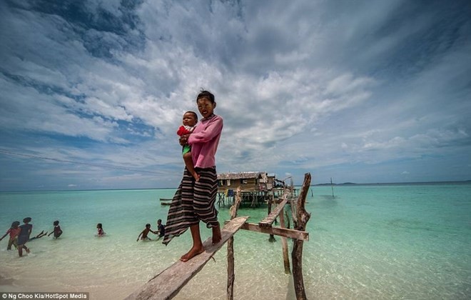 Khám phá cuộc sống như ở xứ sở thần tiên của người Bajau - ảnh 8