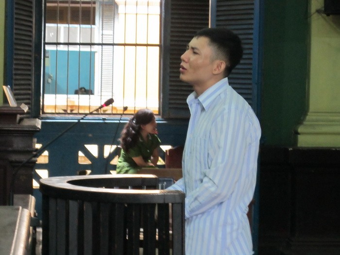 Khai bị bạn đồng giới 'sàm sỡ' hòng thoát tội giết, cướp - ảnh 1
